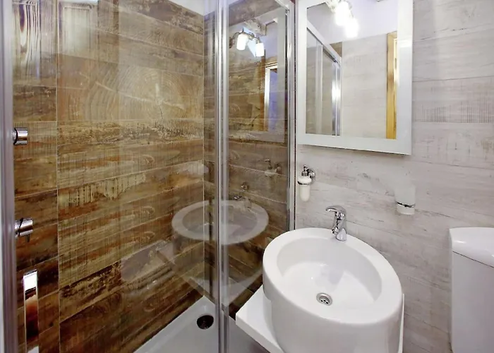 In With Sea View Prázdninový dům